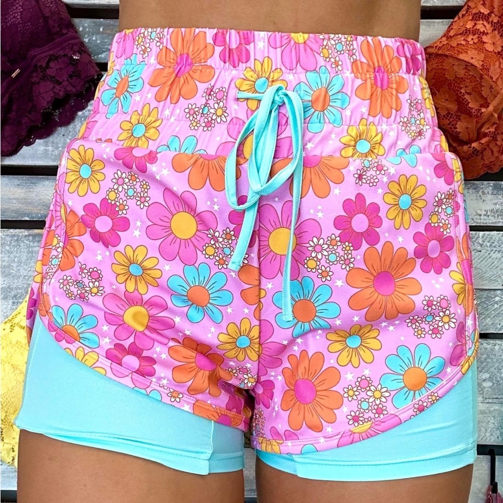 JadyK Women’s Layered Shorts 3XL brand new in packaging- pink flowers